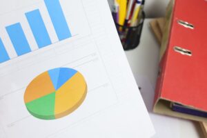 Growth Hacking 2026 : 8 Stratégies Prouvées pour Croître Vite avec un Budget Limité
