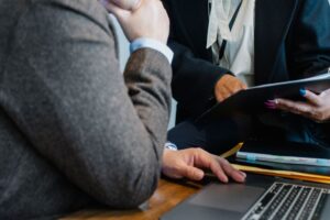Qualification Leads B2B : Framework BANT 2.0 pour 2026